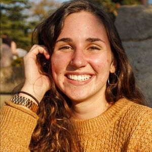 Meet your Posher, Emma